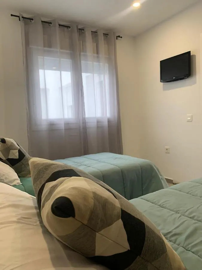 Apartment Encanto I Solo Familias Y Parejas En Zona Centro Conil De La Frontera Spain
